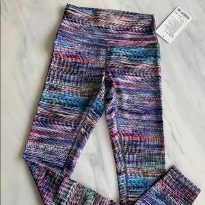 Wunder Train 25” Digital Oasis